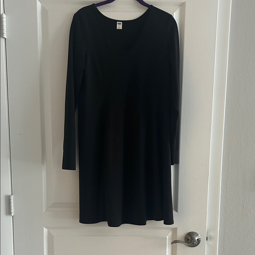 Old Navy Black Long Sleeve Dress